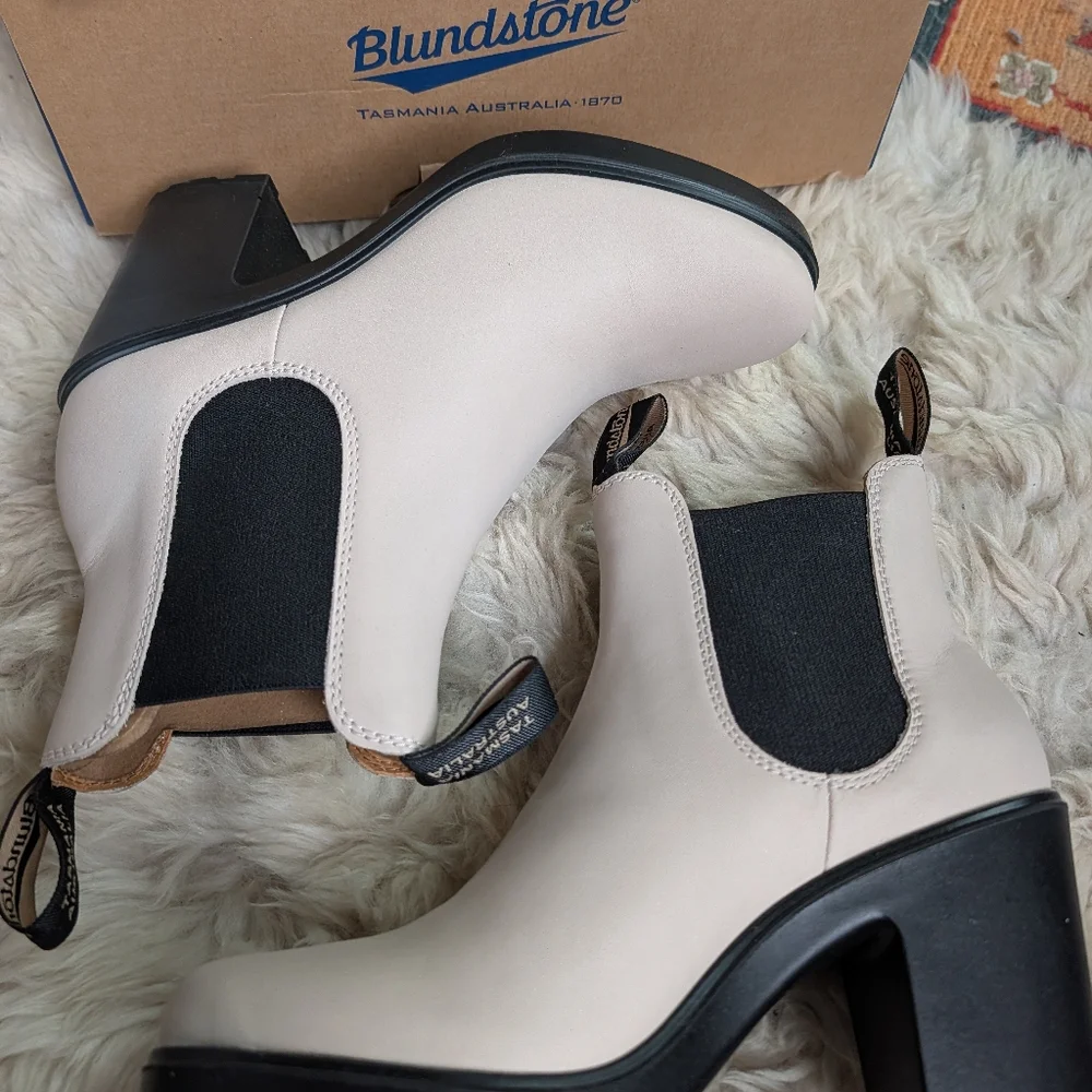 New In Box Blundstone Heel Boots 2364 - US 8.5 - Picture 5 of 8